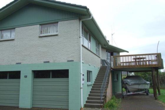 Lake Rotoiti Lakehouse Retreat ロトルア エクステリア 写真